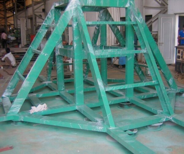 busing-stand-structure